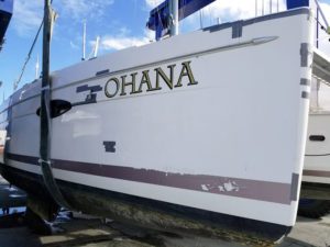 Helia 44 catamaran repair