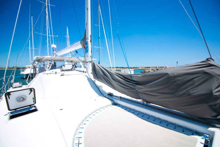 Manta MKII 42 Catamaran IMAGINE bow Just Catamarans Manta MKII 42 Catamaran IMAGINE bow Just Catamarans