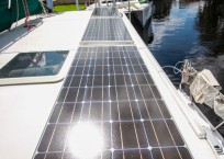 Manta 42 MKII Catamaran for sale solar panels