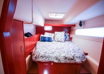 2011 Leopard 46 Catamaran DOUBLE DIAMOND guest cabin