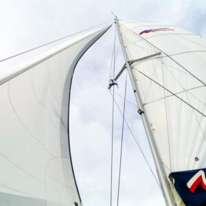 2013-Leopard-48-Catamaran-KOKOMON sail