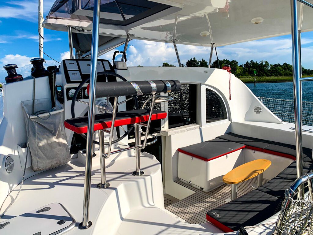 2018 Lagoon 380 Catamaran BLUE MIND aft