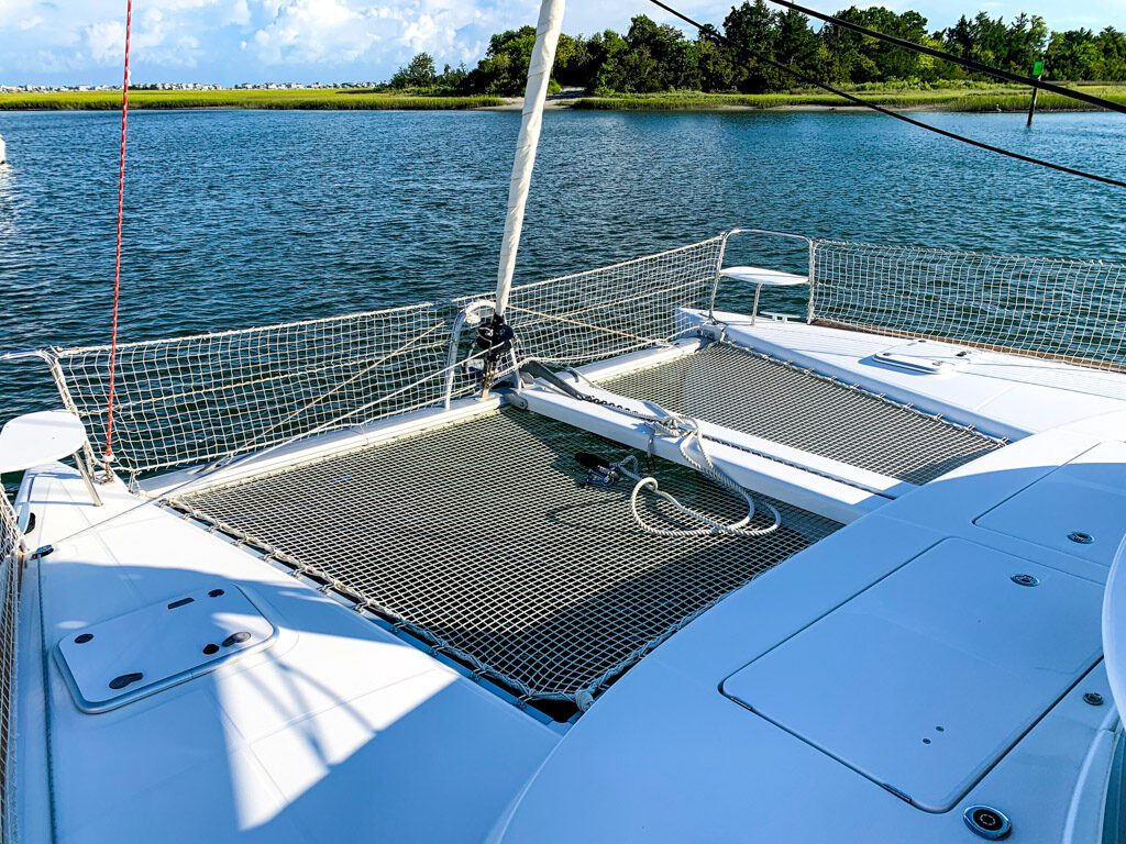 2018 Lagoon 380 Catamaran BLUE MIND bow