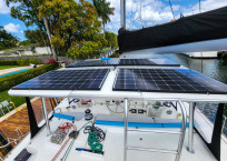 Lagoon 440 Catamaran - solar panels