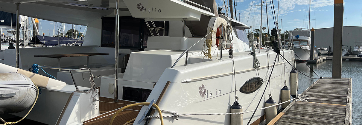 2015 Fountaine Pajot Helia 44 catamaran LITTLE BIRD-profile