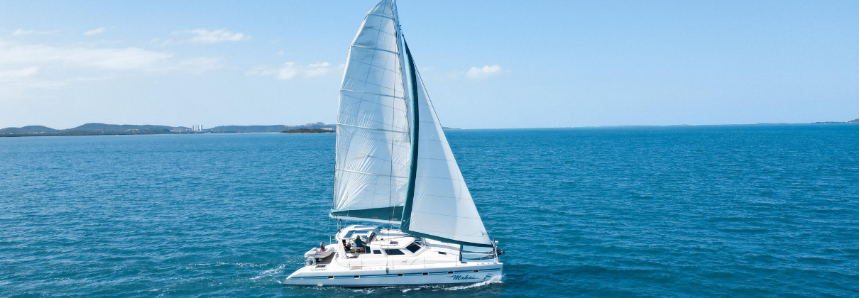 Voyage 500 catamaran sold