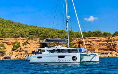 Fountaine Pajot Astrea 42 NO BRAINER Sold by Scott Mayer