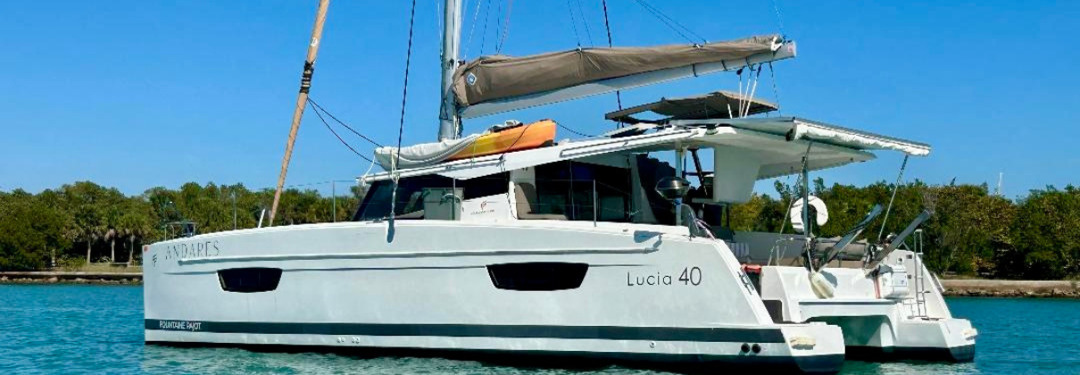 Fountaine Pajot Lucia 40